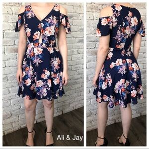🆕 Ali & Jay Summer Floral Dress 😍